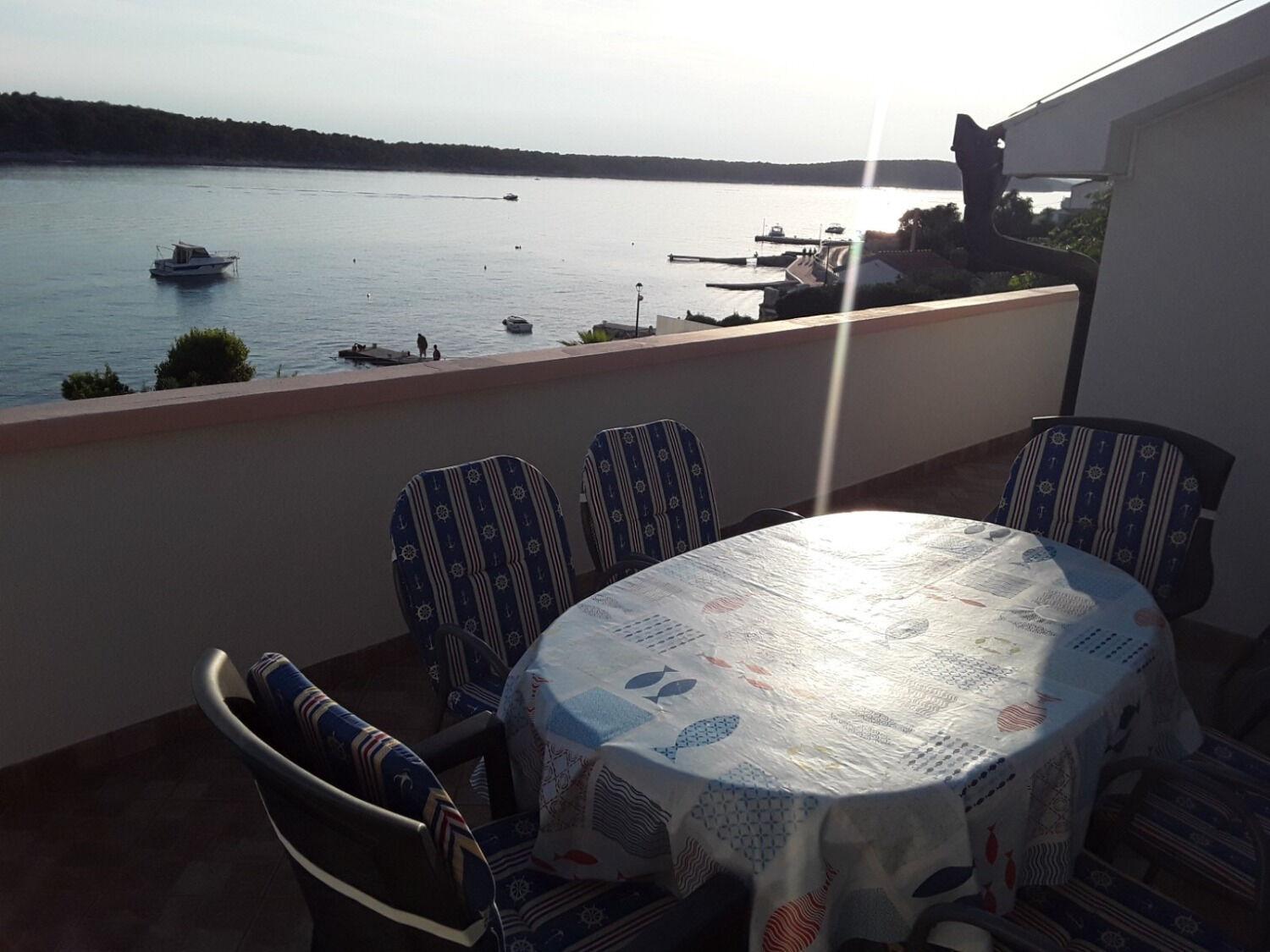 Apartments Frane-20M From Beach Barbat na Rabu エクステリア 写真